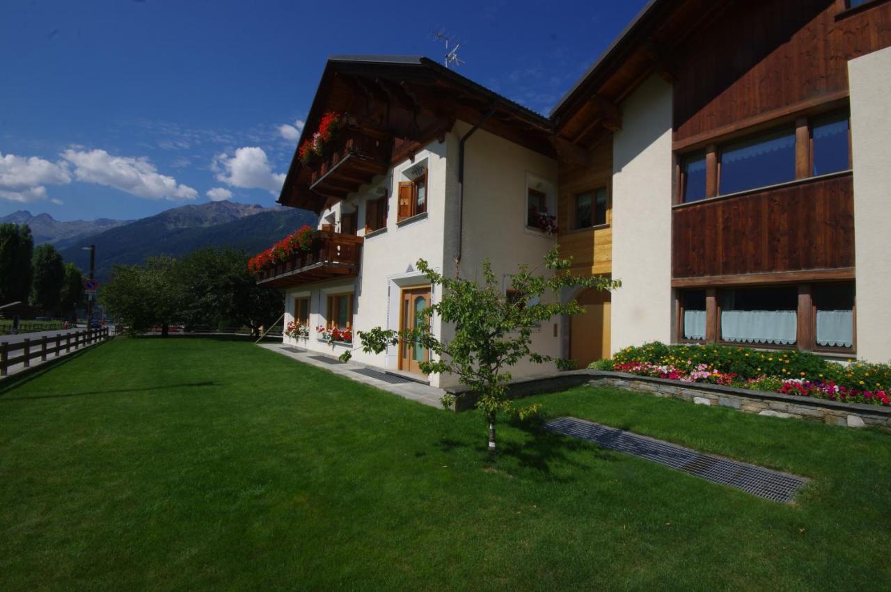 Casa Caste Villa Bormio Bagian luar foto